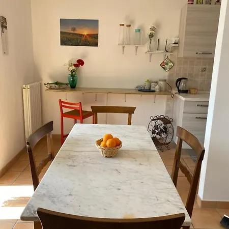 La Casa Di Diana * Монтеккьо